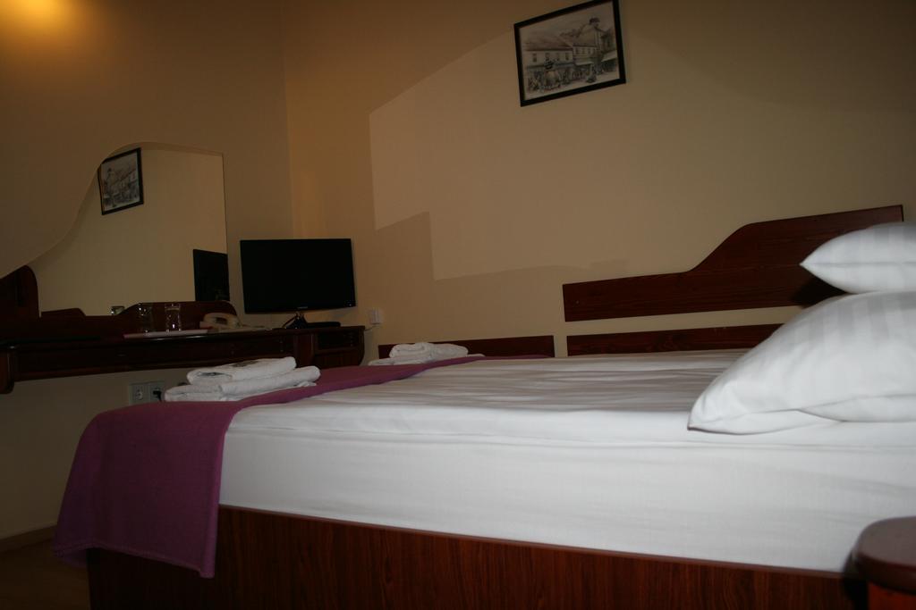 Szent György Fogadó Pécs Habitación foto