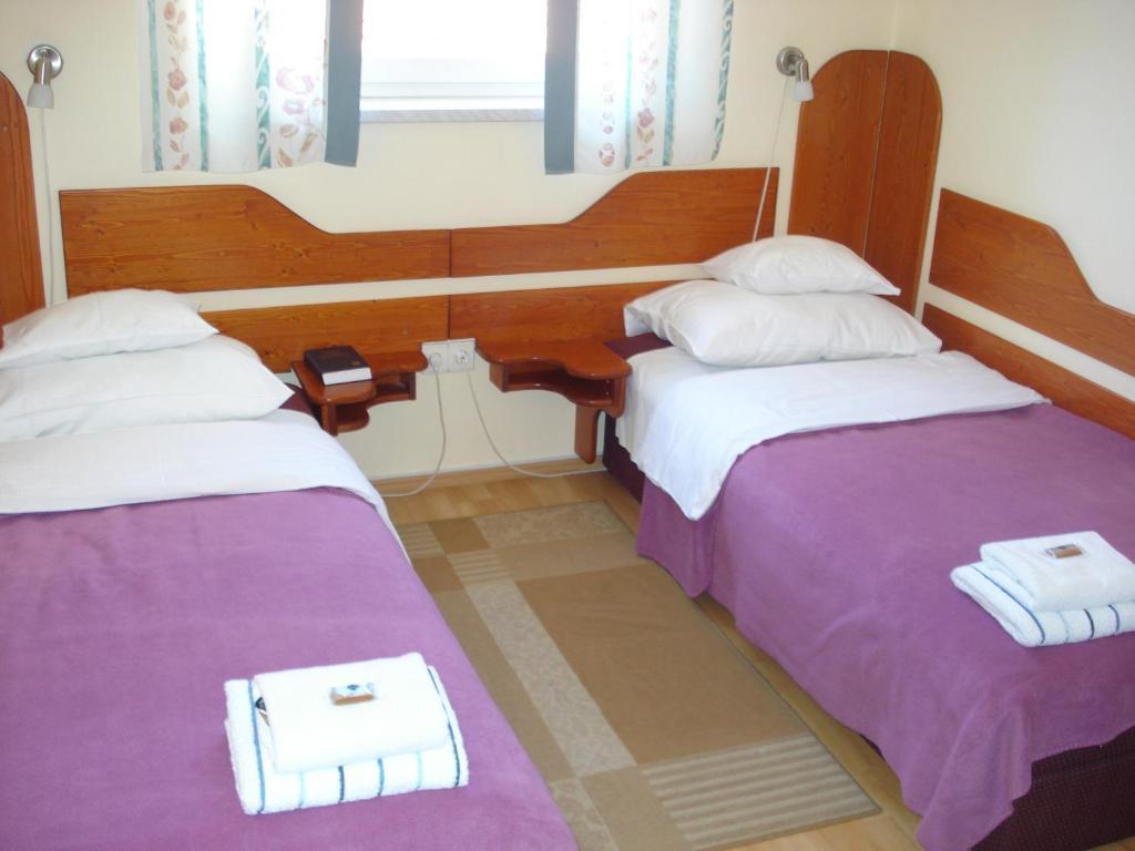 Szent György Fogadó Pécs Habitación foto